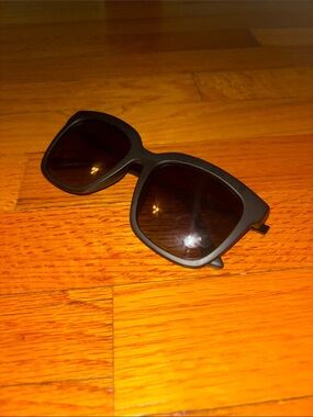 Women's Matte Black Oversized Square Sunglasses